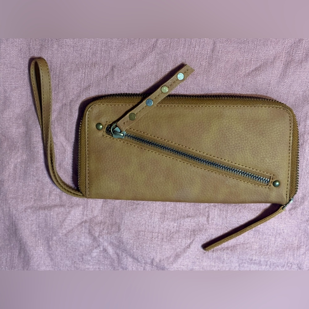 Free People Tan  Wristlet Wallet - NWOT